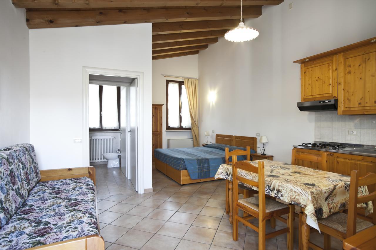 Agritur Le Sigalette Hotel Salionze Bagian luar foto
